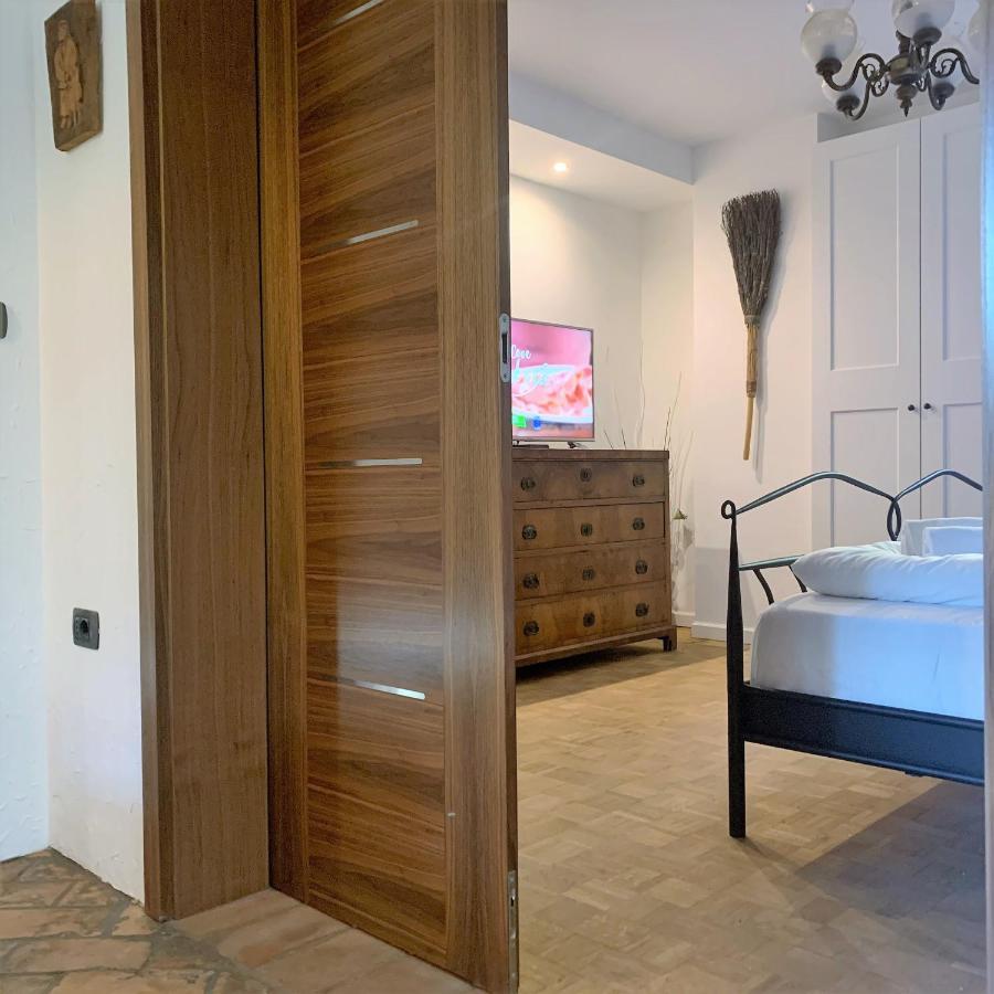 Apartments Artemus Karliva Izola Esterno foto